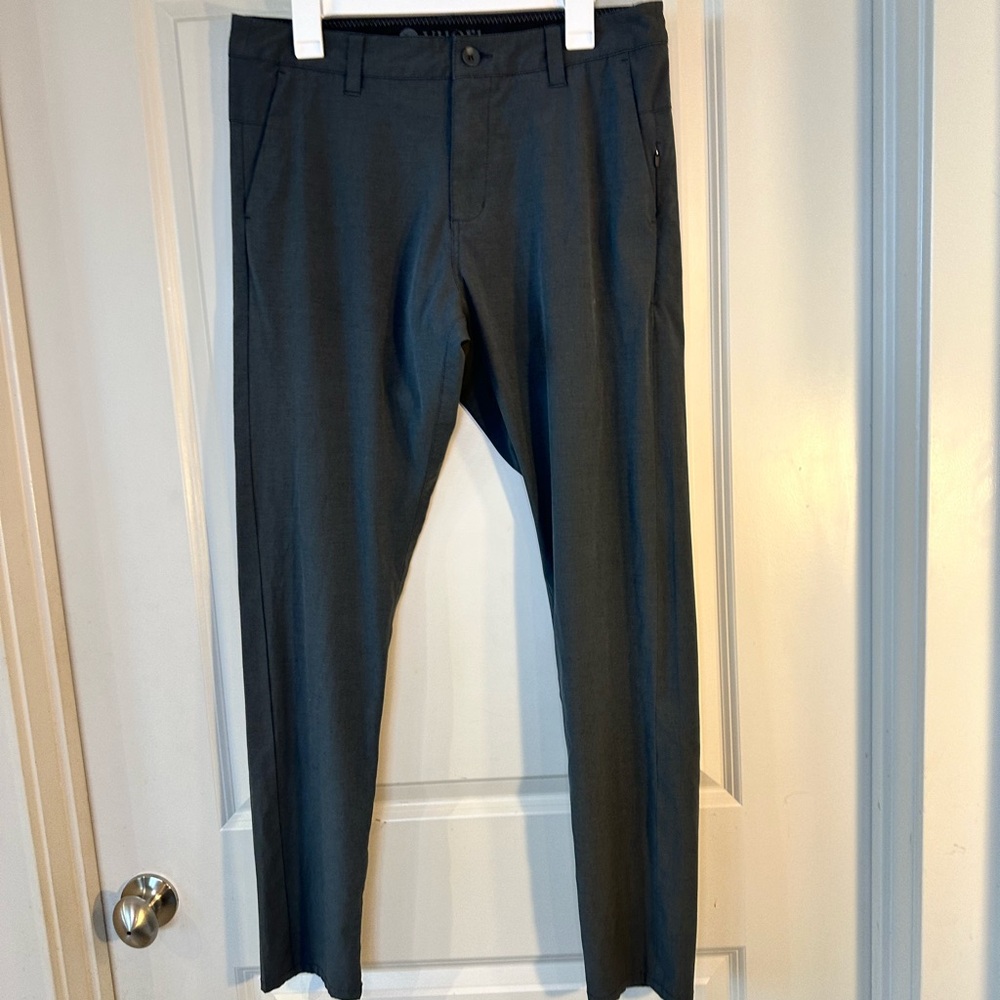 Vuori The Rise The Shine Charcoal Grey Performance Pants, size 32